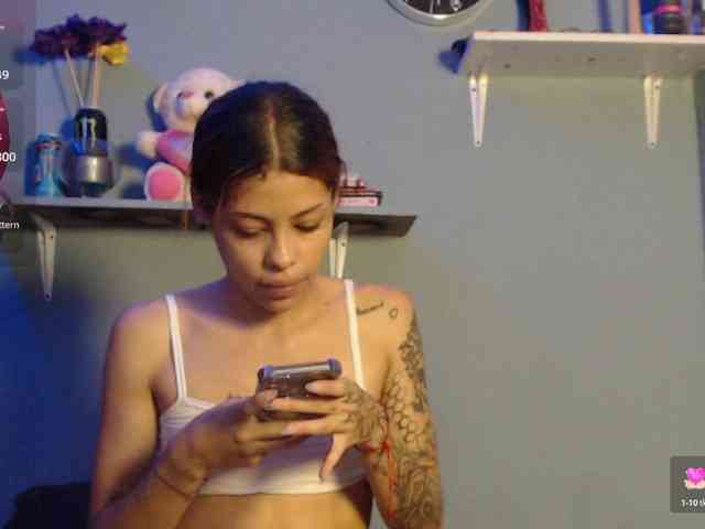 Kurome_latin webcam