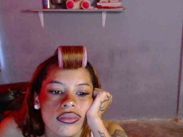Girlbat_ webcam