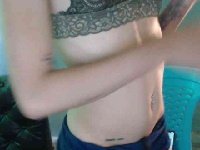 Girlbat_ webcam
