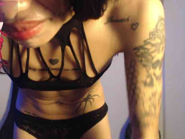 Kurome_latin webcam