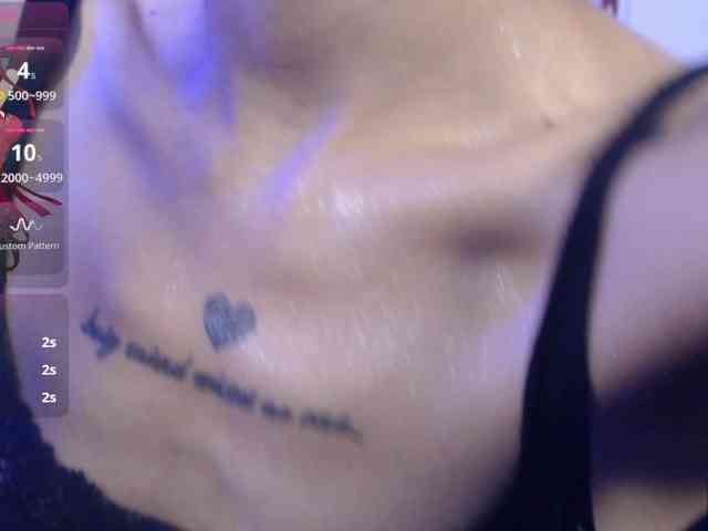 Kurome_latin webcam