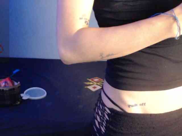 Kurome_latin webcam