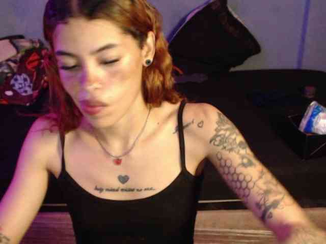 Girlbat_ webcam