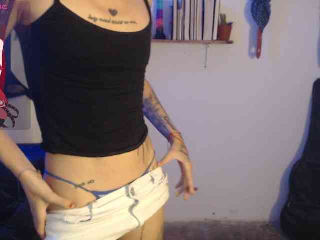 Kurome_latin webcam