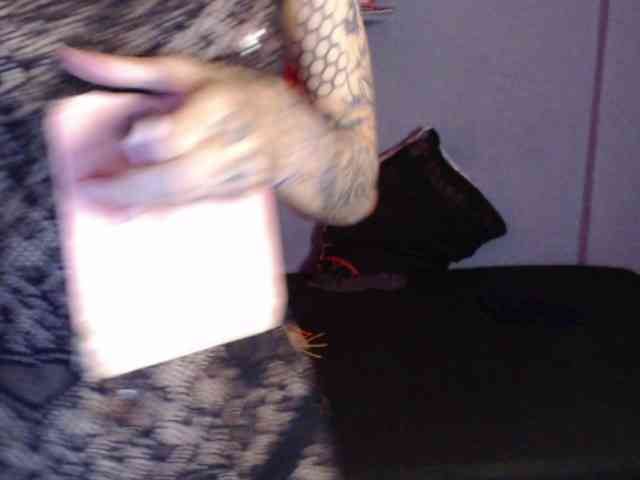 Girlbat_ webcam