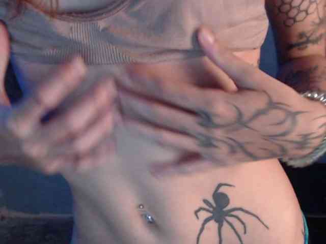 Girlbat_ webcam