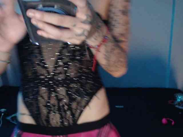 Girlbat_ webcam