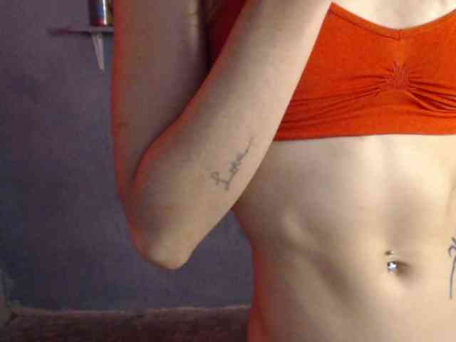 Girlbat_ webcam