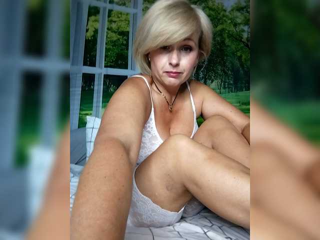 Merime79 live cam on BongaCams