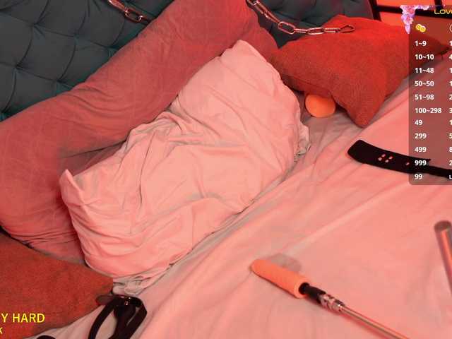 shiny-lily live cam preview