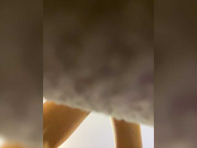 APRILHILL live cam on BongaCams