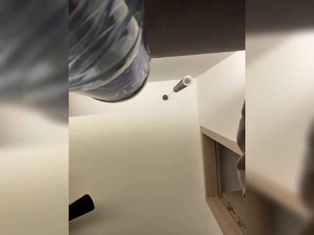 APRILHILL live cam on BongaCams