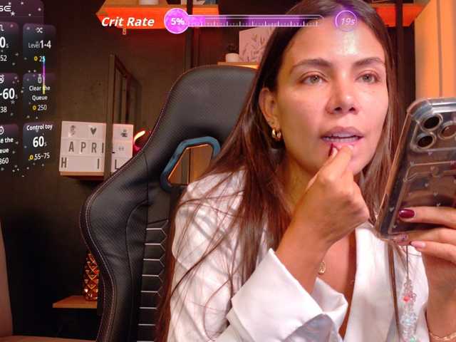 APRILHILL live cam on BongaCams