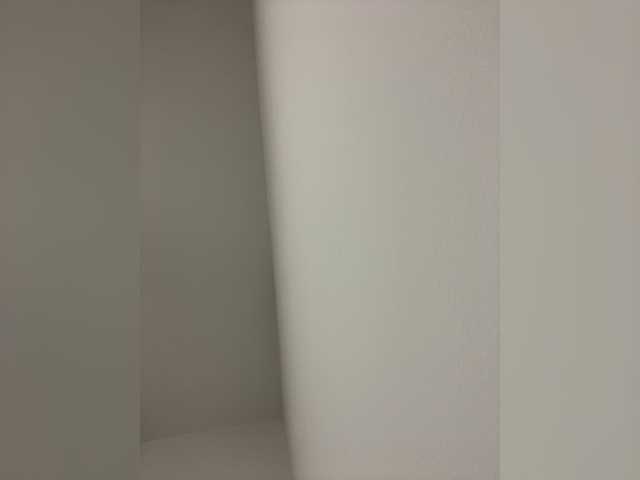 APRILHILL live cam on BongaCams