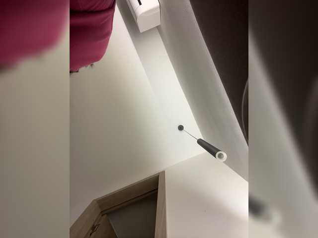 APRILHILL live cam on BongaCams