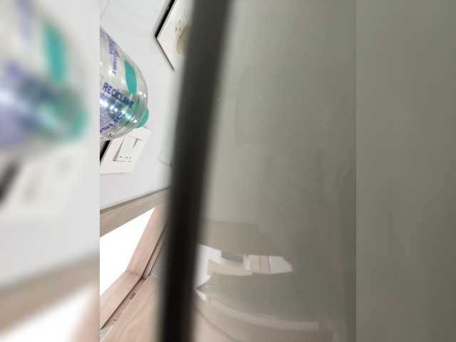 APRILHILL's BongaCams show and profile