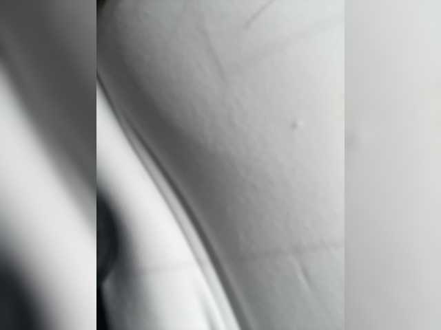 APRILHILL live cam on BongaCams