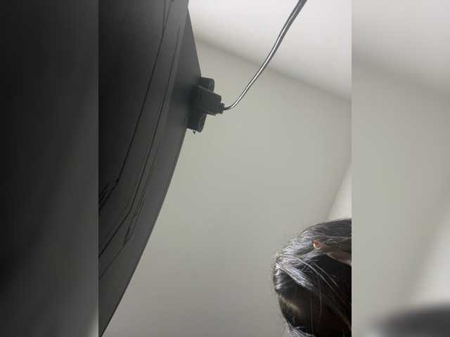 APRILHILL live cam on BongaCams