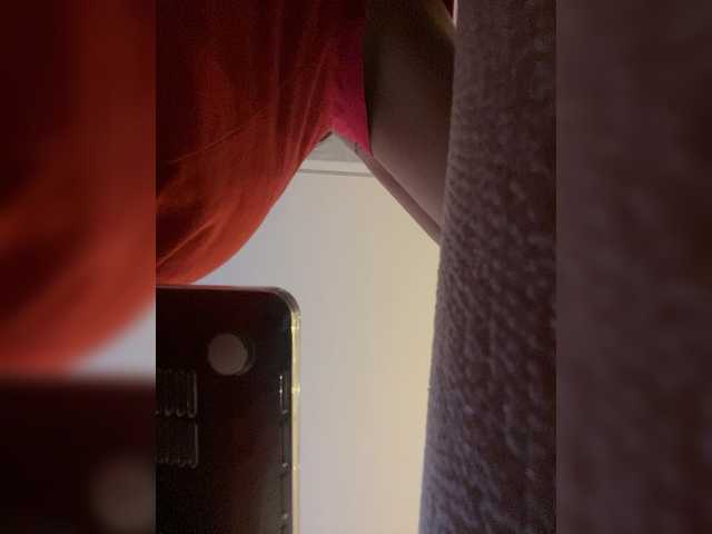 APRILHILL live cam on BongaCams