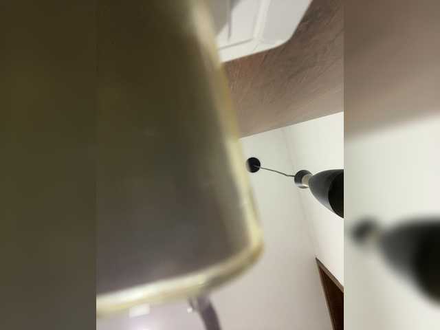 APRILHILL live cam on BongaCams