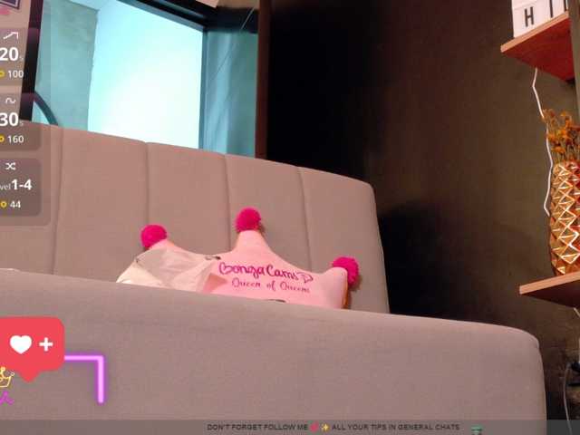 APRILHILL, live now on BongaCams