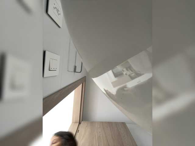 APRILHILL's BongaCams show and profile