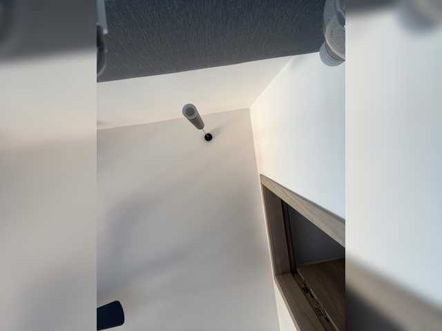 APRILHILL live cam on BongaCams