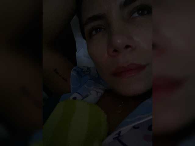 APRILHILL live cam on BongaCams