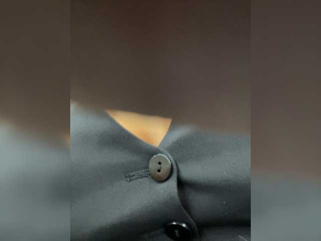 APRILHILL live webcam show