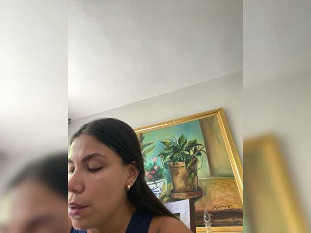 APRILHILL's BongaCams show and profile