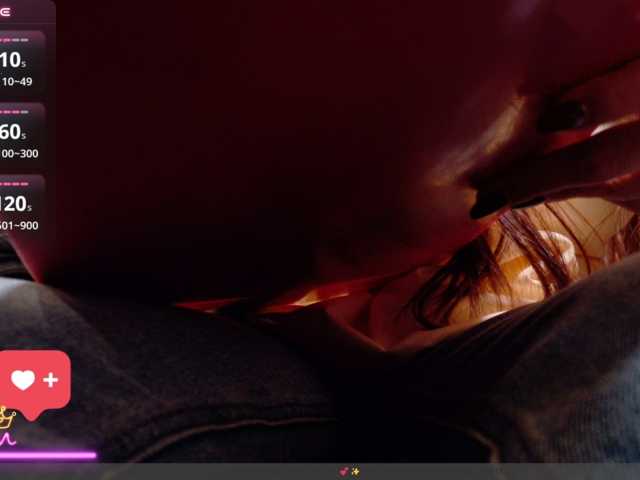 APRILHILL live cam on BongaCams