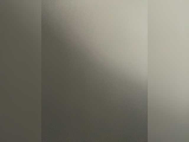 AprilHill live cam preview