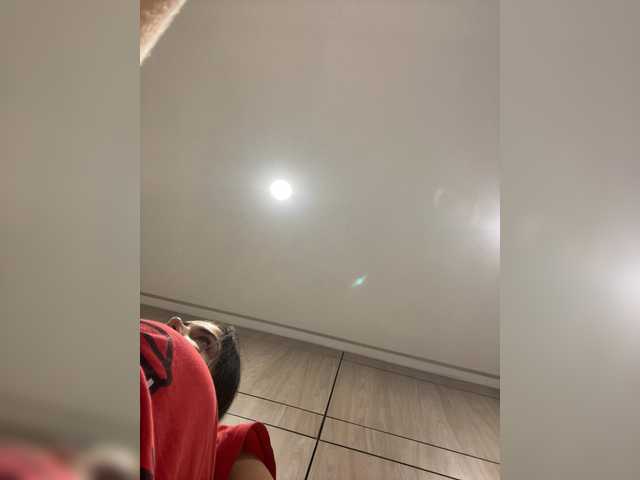 APRILHILL live cam on BongaCams