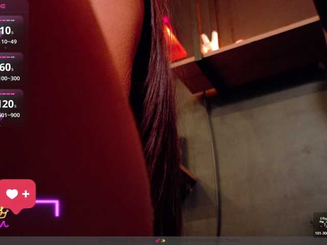 APRILHILL live cam on BongaCams