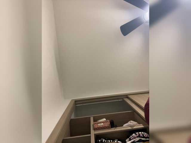 APRILHILL's BongaCams show and profile