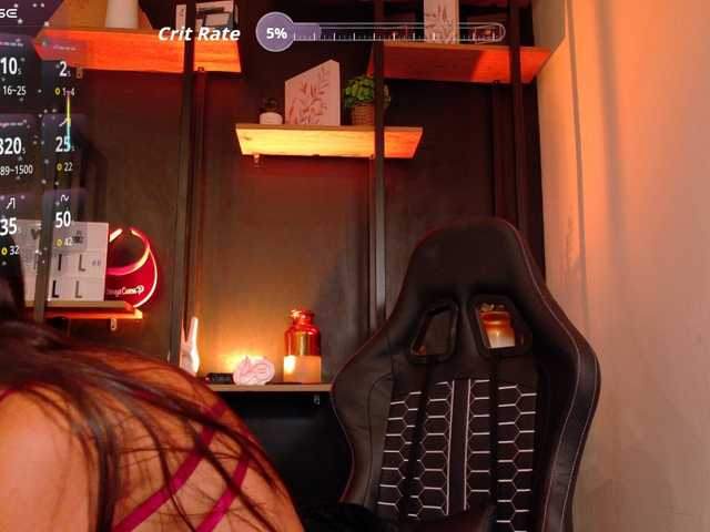 APRILHILL live cam on BongaCams