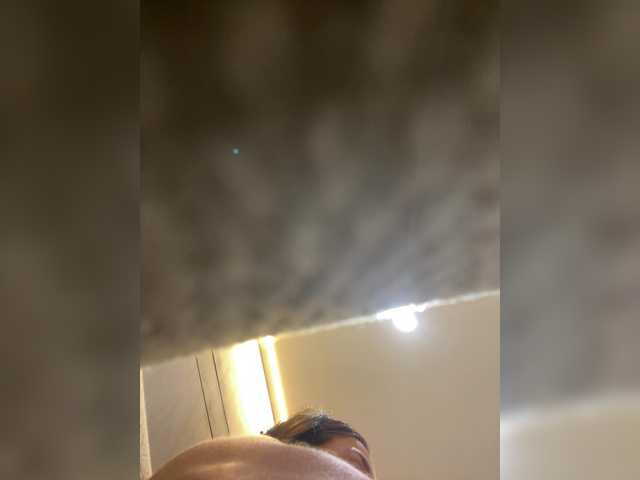 APRILHILL live cam on BongaCams