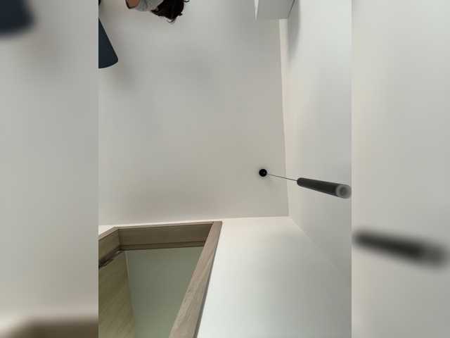 AprilHill live cam preview