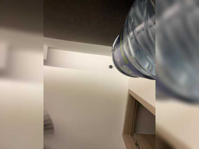 APRILHILL live cam on BongaCams