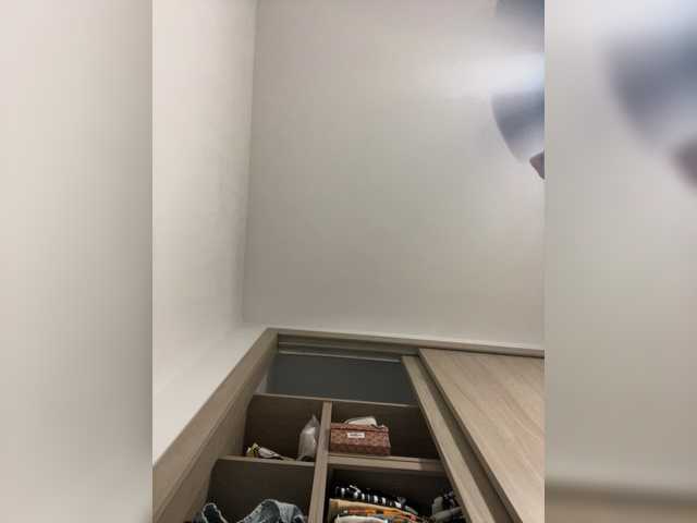 APRILHILL's BongaCams show and profile