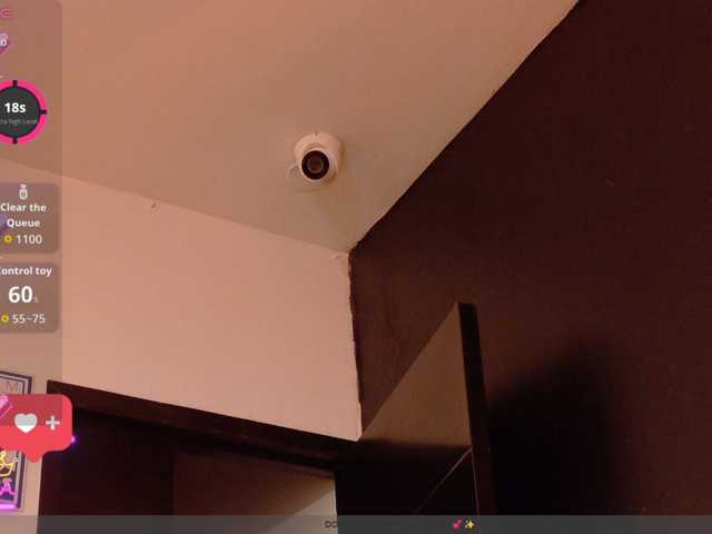 APRILHILL, en vivo ahora en BongaCams