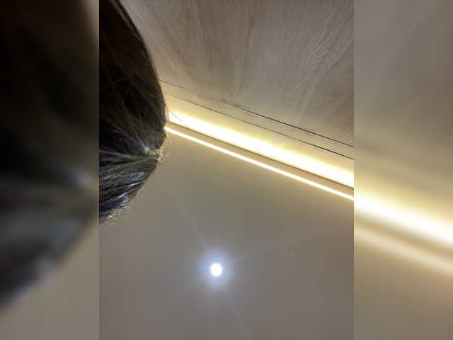 AprilHill Live Cam