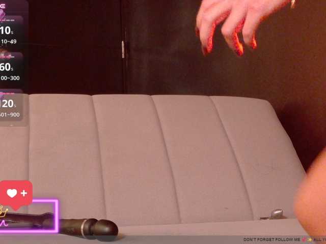APRILHILL live cam on BongaCams