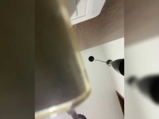 APRILHILL live cam on BongaCams