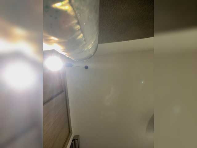 APRILHILL's BongaCams show and profile