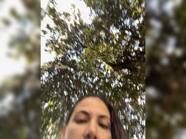 APRILHILL live cam on BongaCams