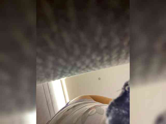 AprilHill webcam