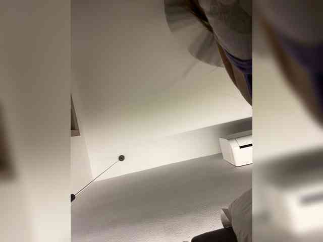 AprilHill webcam