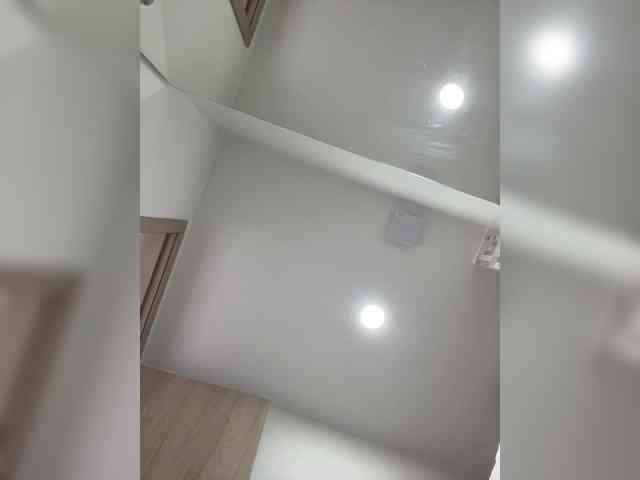 AprilHill webcam