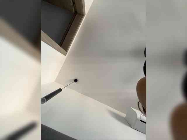 AprilHill webcam
